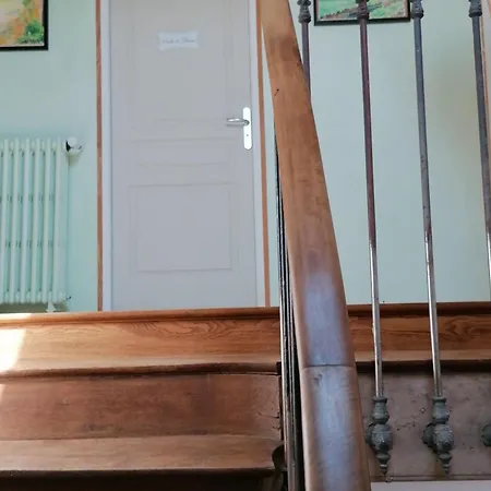 Chambre Spacieuse Et Confortable Proche Musee De L'ardoise Avec Equipements Teletravail - Fr-1-600-229 Frühstückspension
