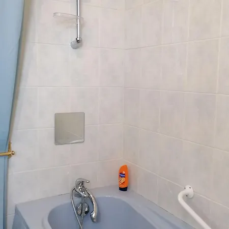 Chambre Spacieuse Et Confortable Proche Musee De L'ardoise Avec Equipements Teletravail - Fr-1-600-229 לינה וארוחת בוקר *