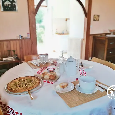Chambre Spacieuse Et Confortable Proche Musee De L'ardoise Avec Equipements Teletravail - Fr-1-600-229 Frühstückspension